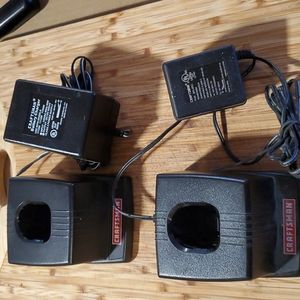 2 Craftsman Battery Chargers 981481-001
